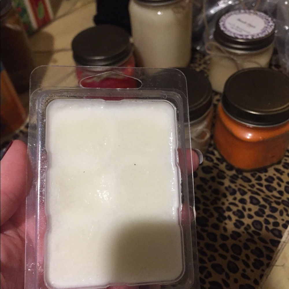 100% soy wax melt